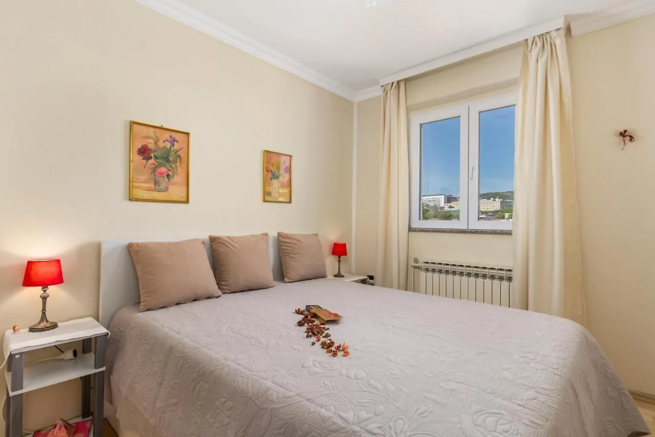 Apartment Beverly Rijeka